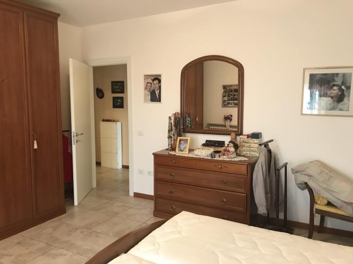 Lavagno, Appartamento 145mq € 280.000,00
